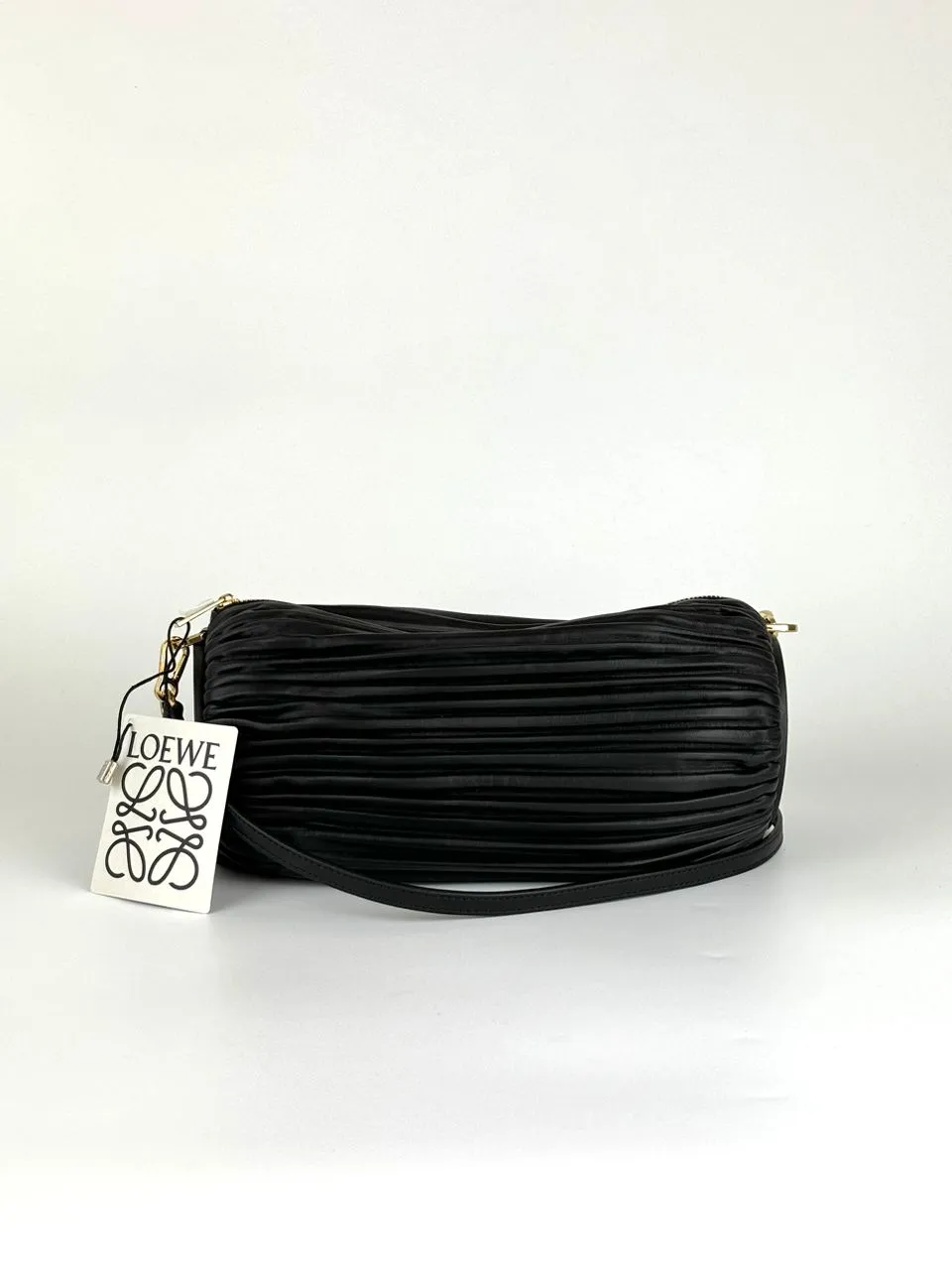 Bracelet Pleated Leather Pouch Shoulder Bag