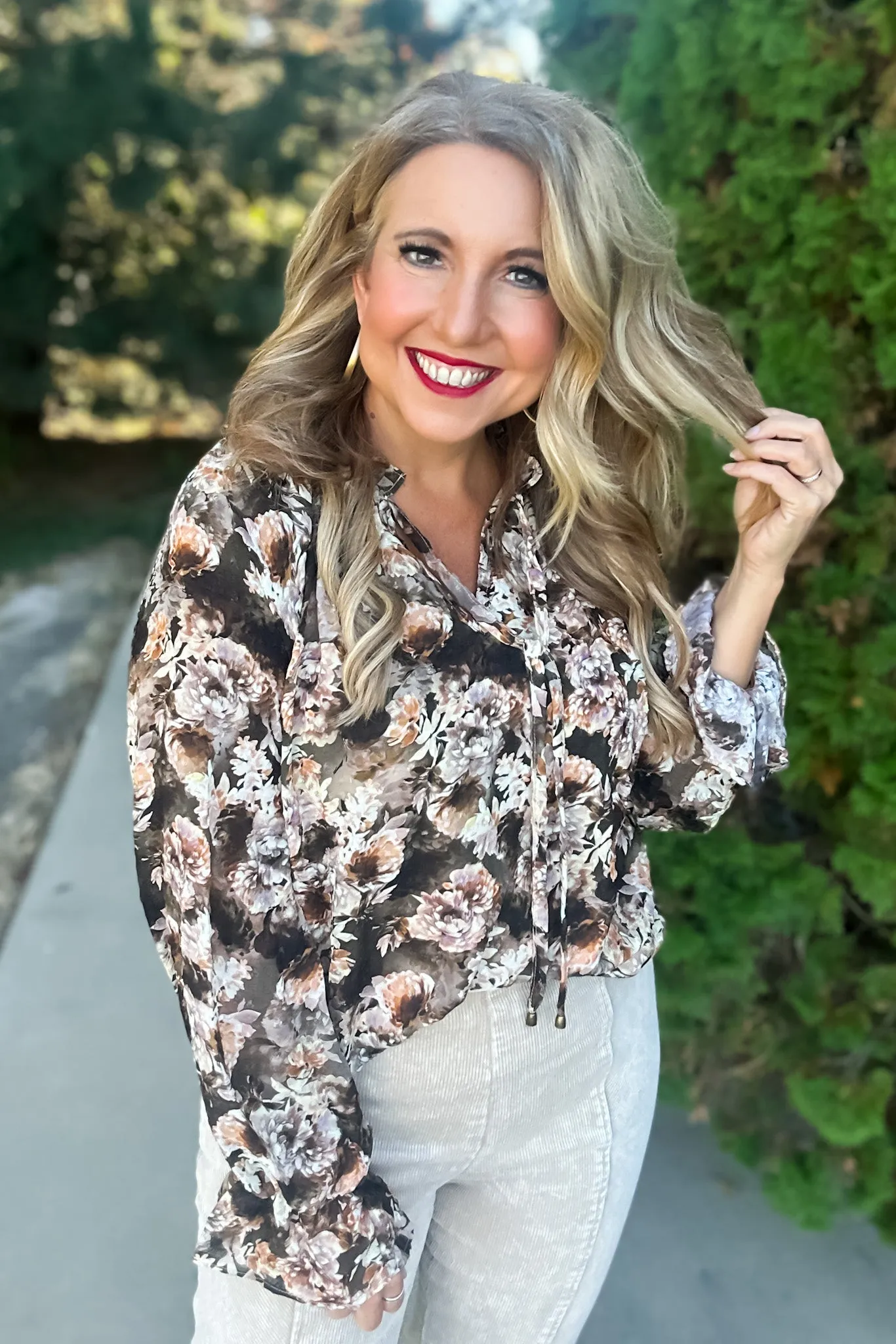 Burst Of Floral Bubble Sleeve Blouse : Mocha