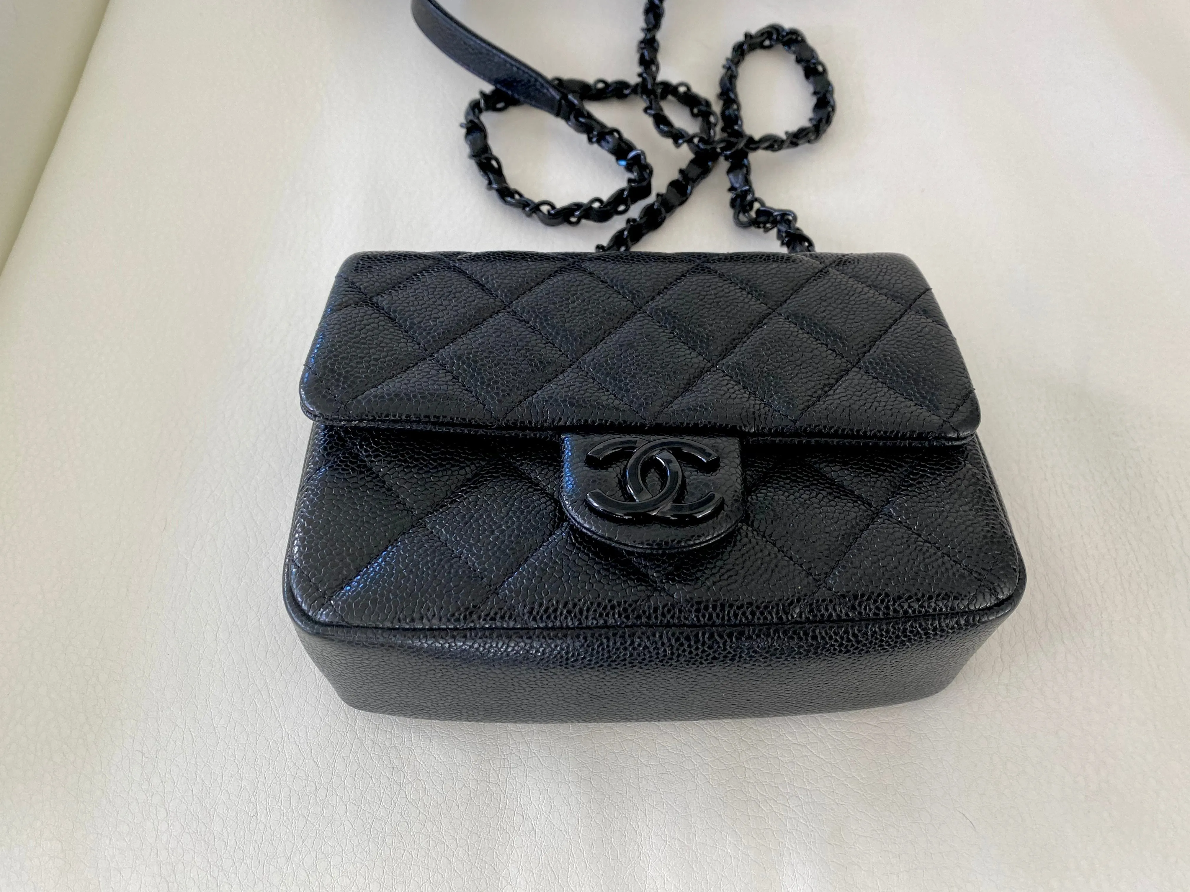 Chanel incognito so black square flap bag