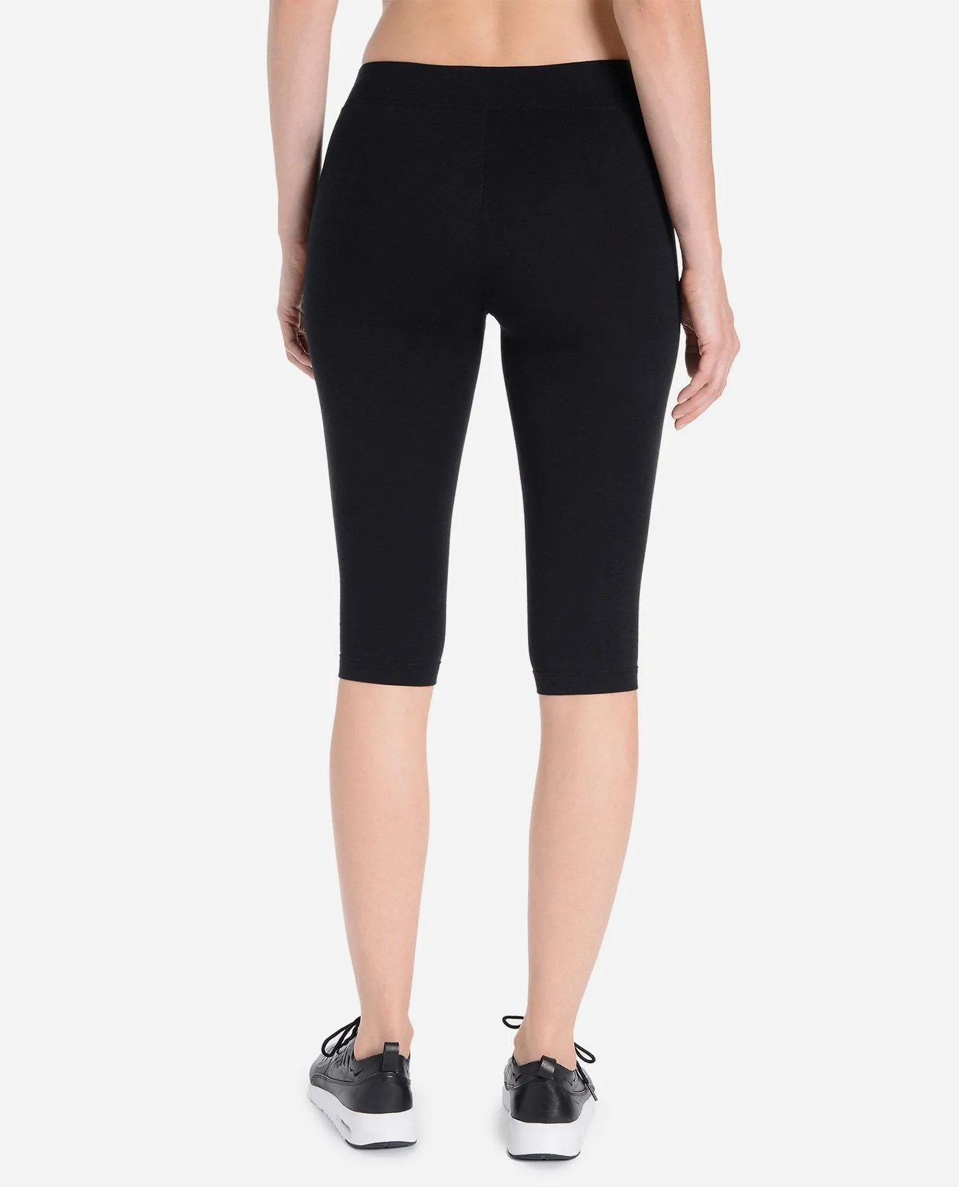 Essentials Capri Legging