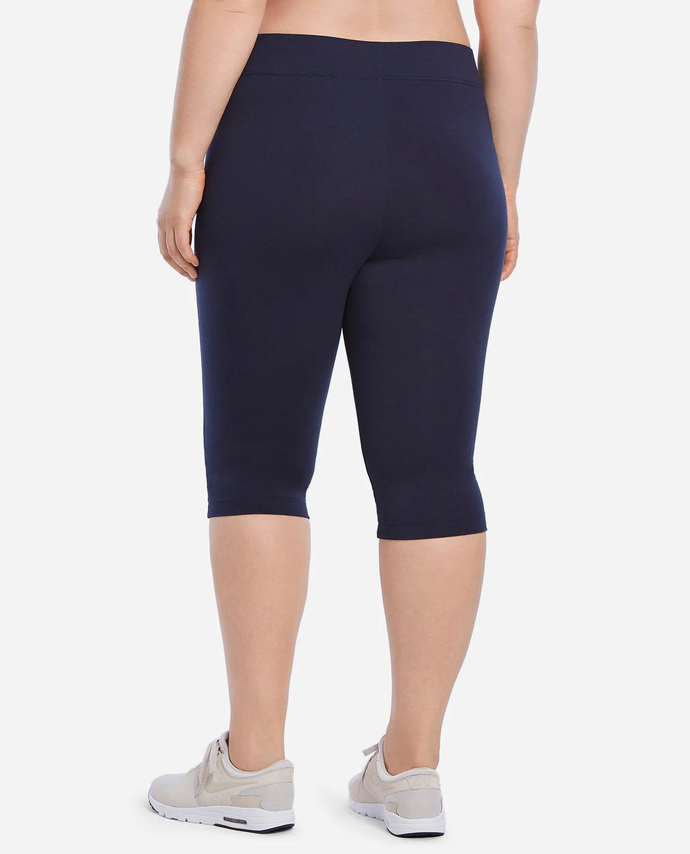 Essentials Capri Legging