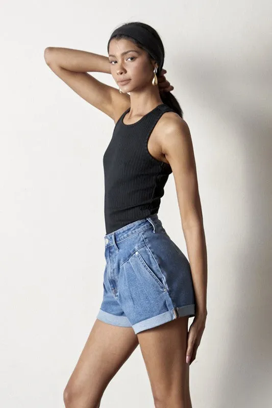 HIGH RISE SHORTS