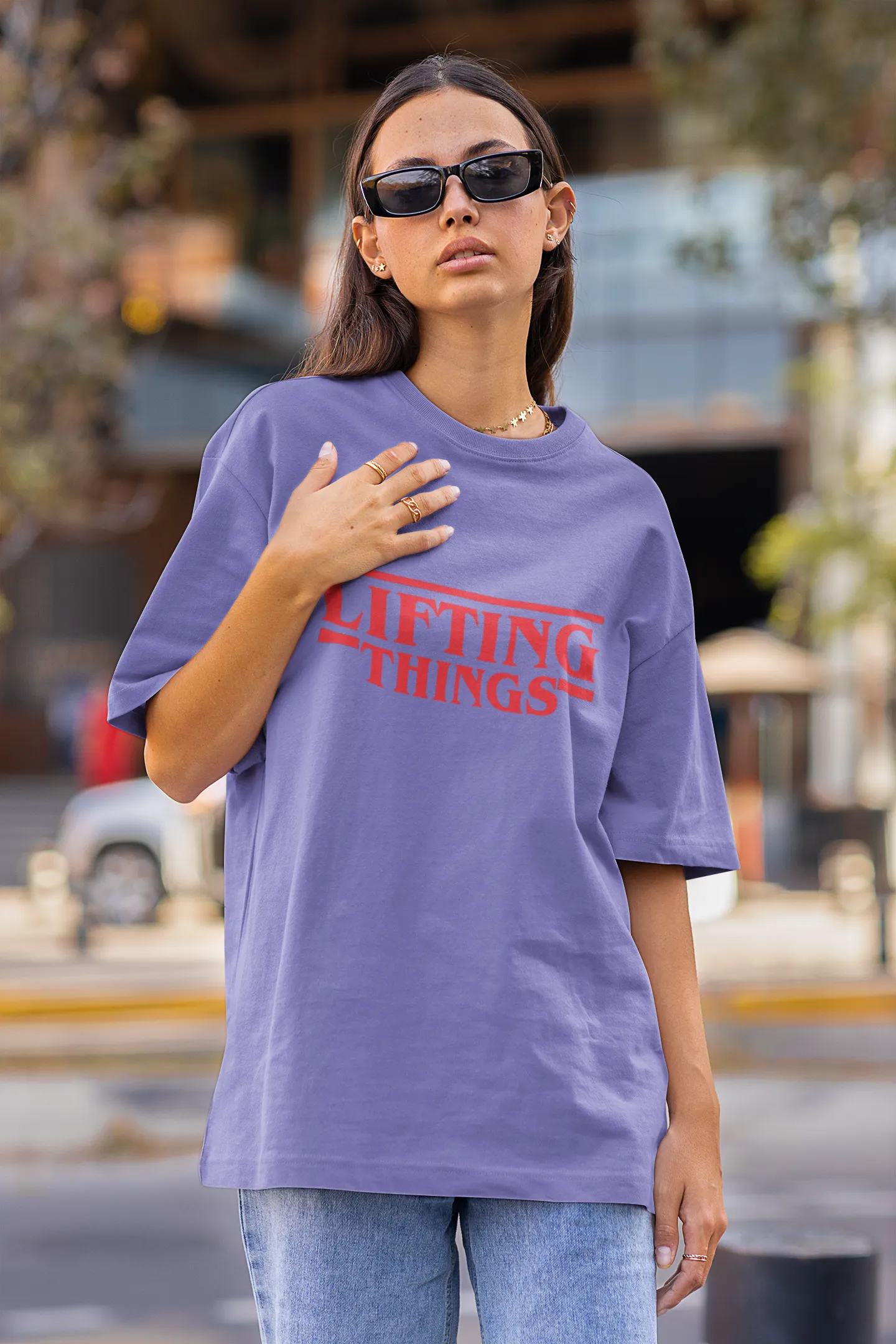 LIFTING THINGS Oversized T-shirt