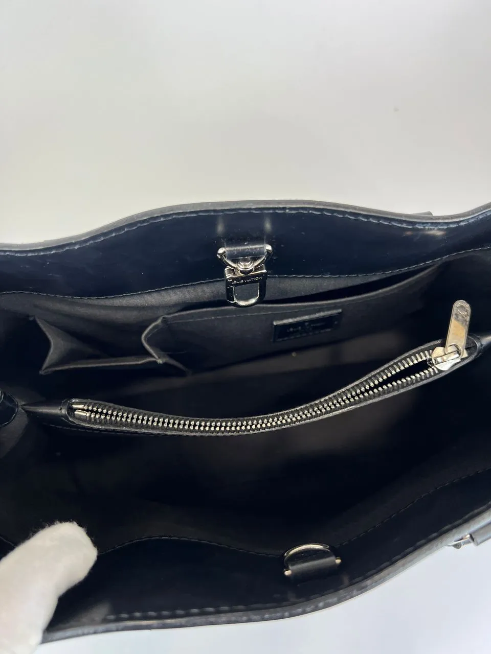 M59262 Black Epi Leather Passy PM Bag