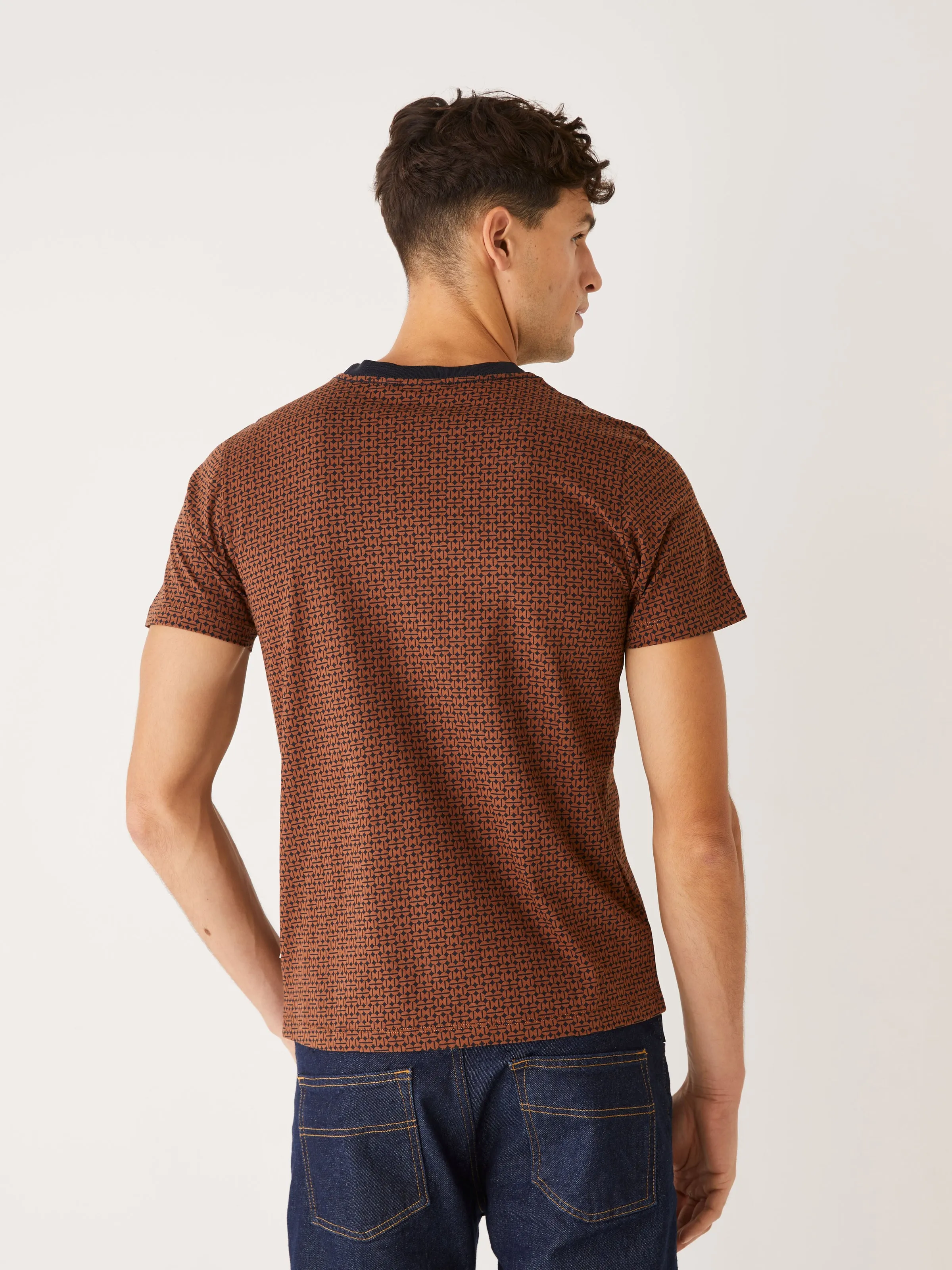 The Graphic Slim Fit T-Shirt in Tortoise Brown