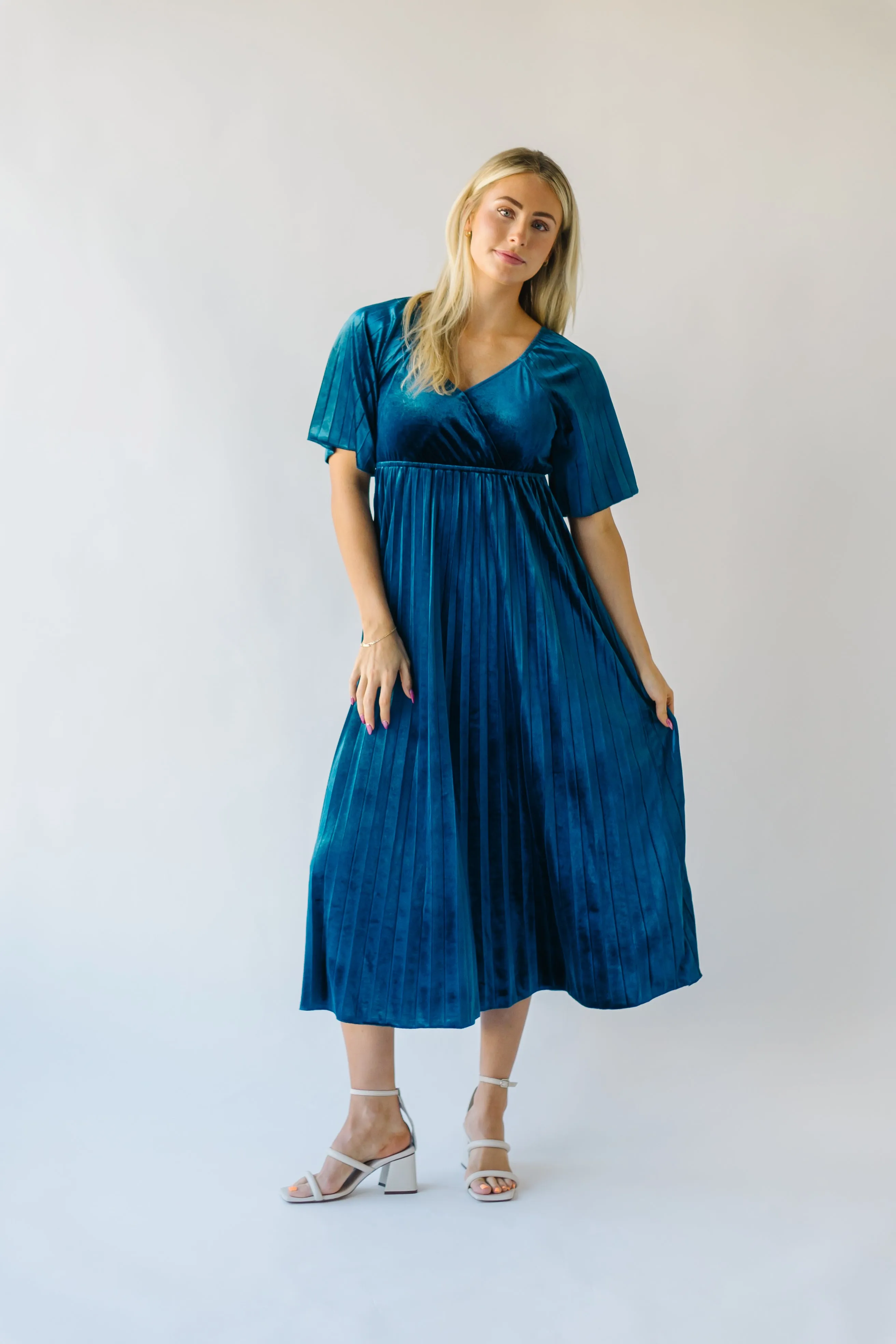 The Soren Sweetheart Pleated Velvet Midi Dress in Dark Teal