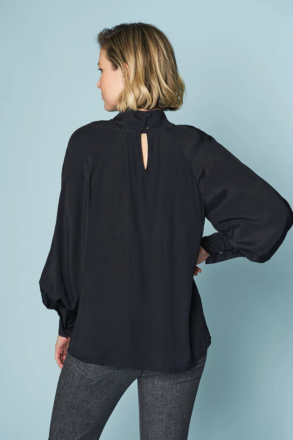 Twist Neck Flounce Top