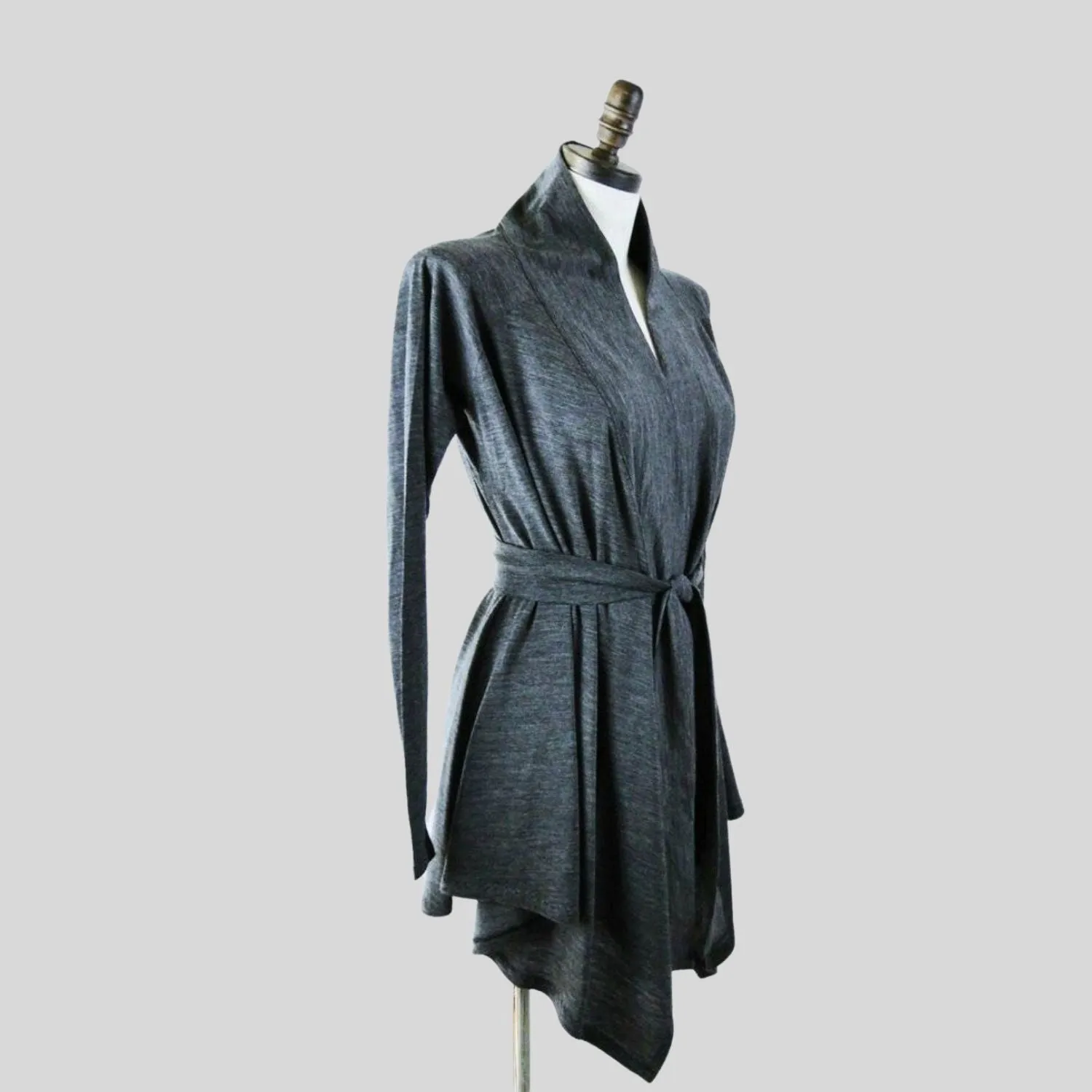 Women's long cardigan with belt