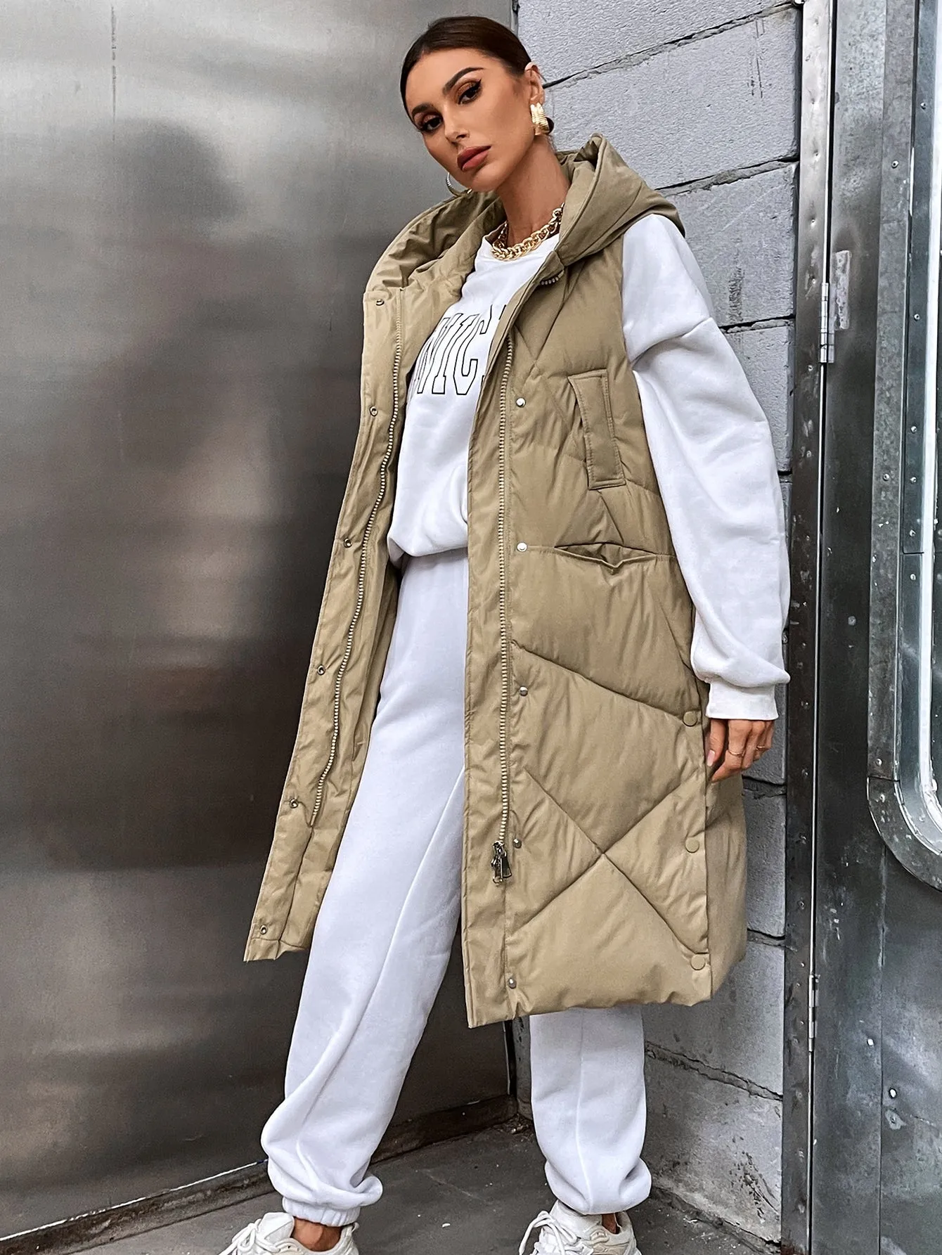 Zip Up Snap Button Hooded Puffer Vest Coat